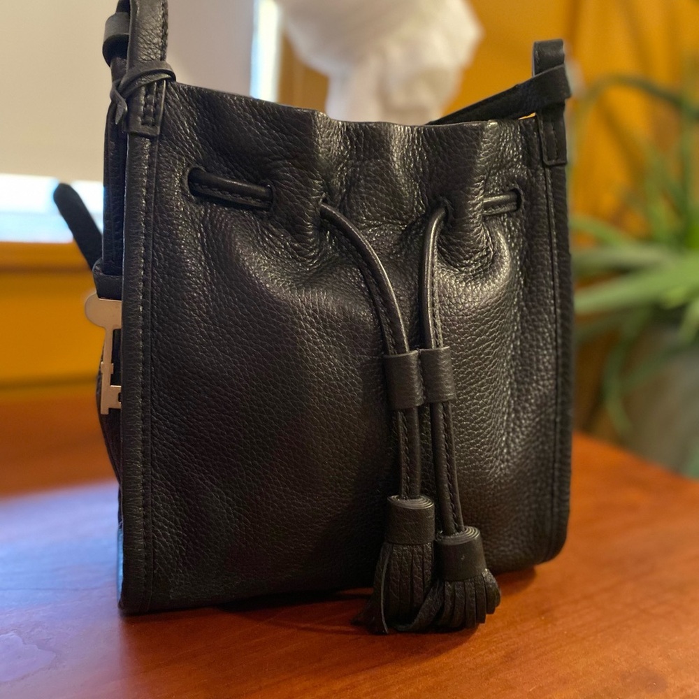 Y2K Fossil Claire Black Leather Crossbody Bag with Tassel and Key Charm